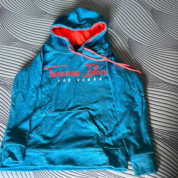 Treasure island hoodie - Picture 1 of 3
